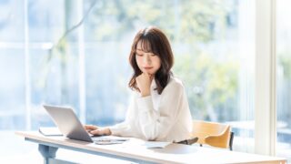 INFJが傷つきやすいのはなぜ?繊細な心の持ち主が生きやすくなる方法